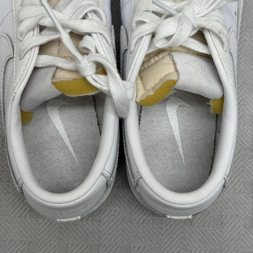 Nike Blazer Low Shoes Womens Size 7.5 White Leather‎ Low Top Sneakers DC4769-101